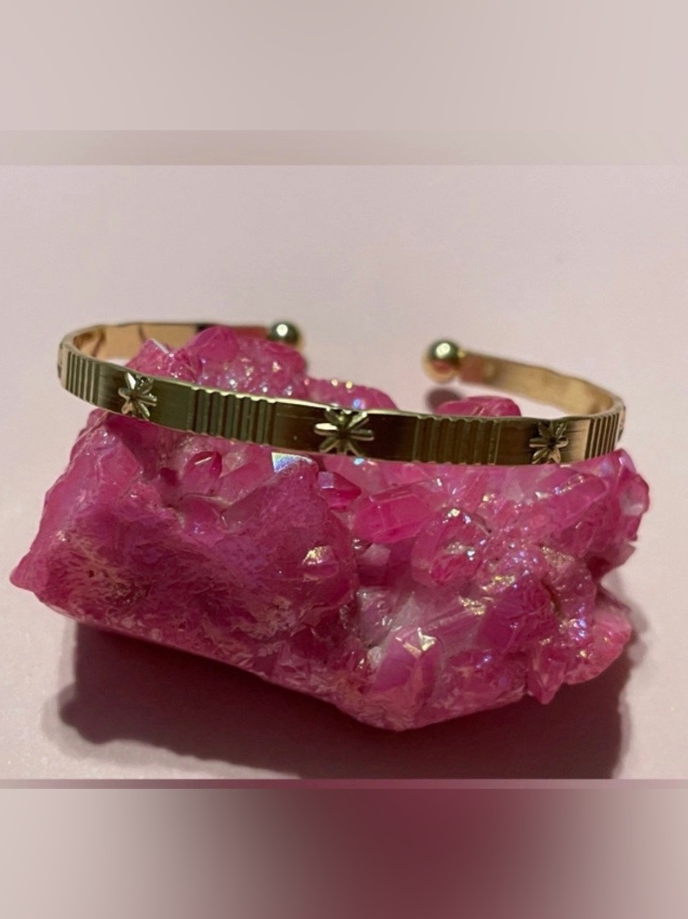 Gold Tone Star Cuff Bracelet #9242 💎
